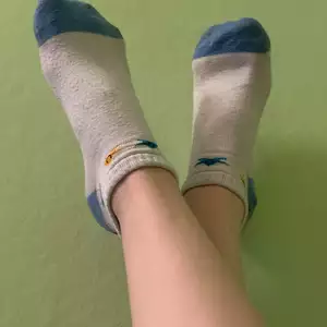 Białe skarpeteczki w gwiazdeczki