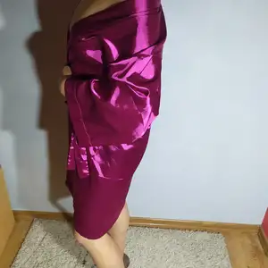 Piękny satynowy szlafroczek mega sexi plus foteczki