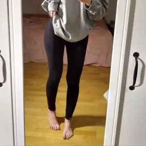 Kuszące Legginsy