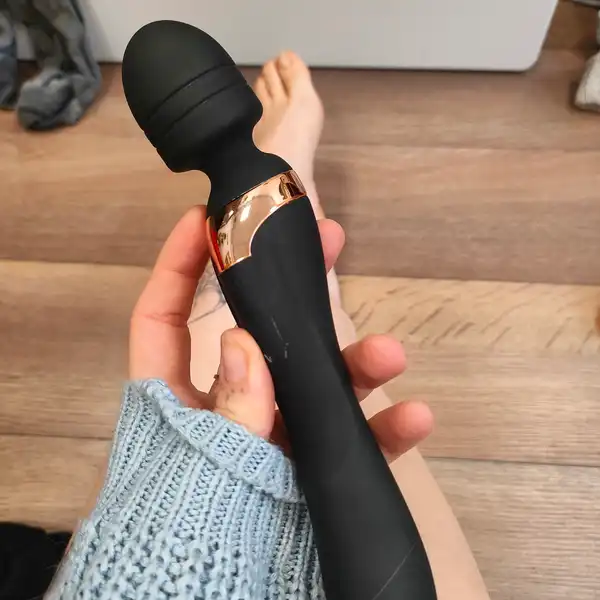 Wibrator używany tak często, że się rozładowałmw