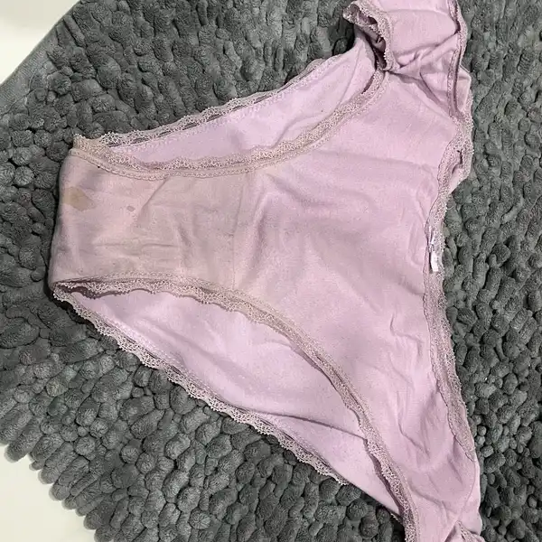 Majteczki z świeżą krwią menstruacyjna
