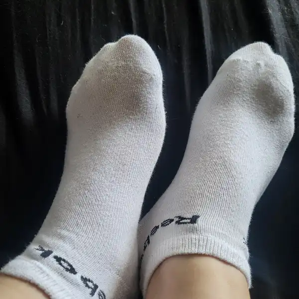 Moje skarpetki noszone dwa dni białe reebok sportowe