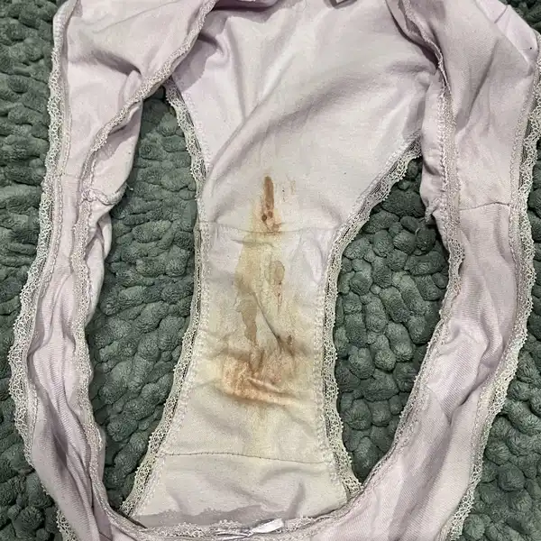 Majteczki z świeżą krwią menstruacyjna
