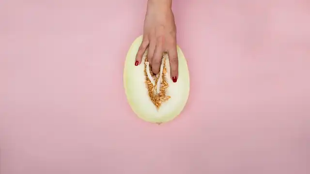 Jak i dlaczego pachnie wagina? Poznaj wszystkie rodzaje aromatów