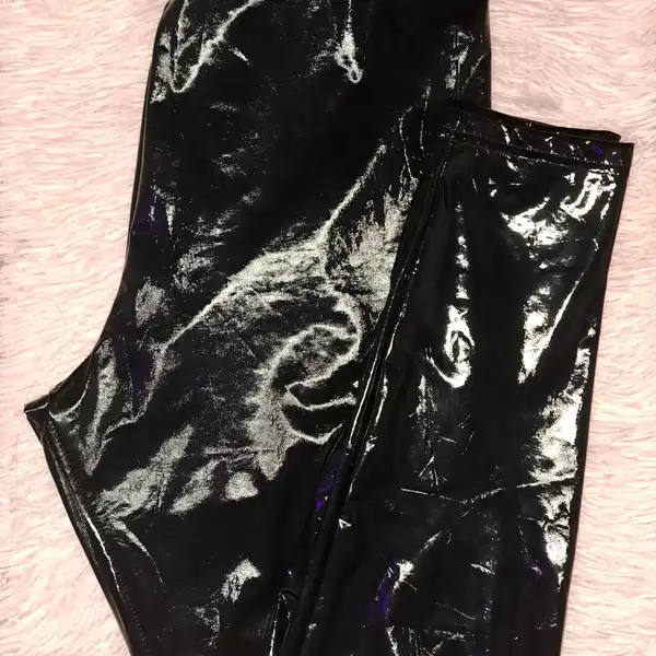 Seksowne lateksowe legginsy