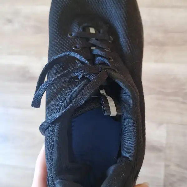 Buty z silowni do wylizania