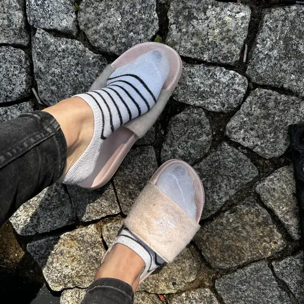 Wyślij fotkę swojego kutasa a ja go ocenie długa wersja