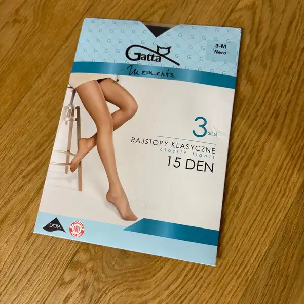 Czarne rajstopki nylonki