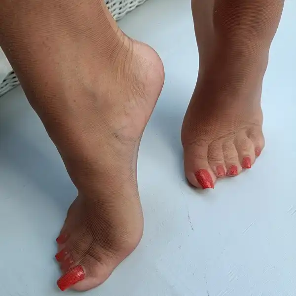 Rajstopy lekko połyskujące - cieliste