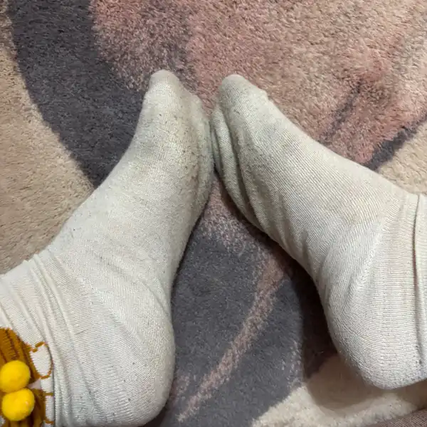 Śmierdzące skarpetki po pracy